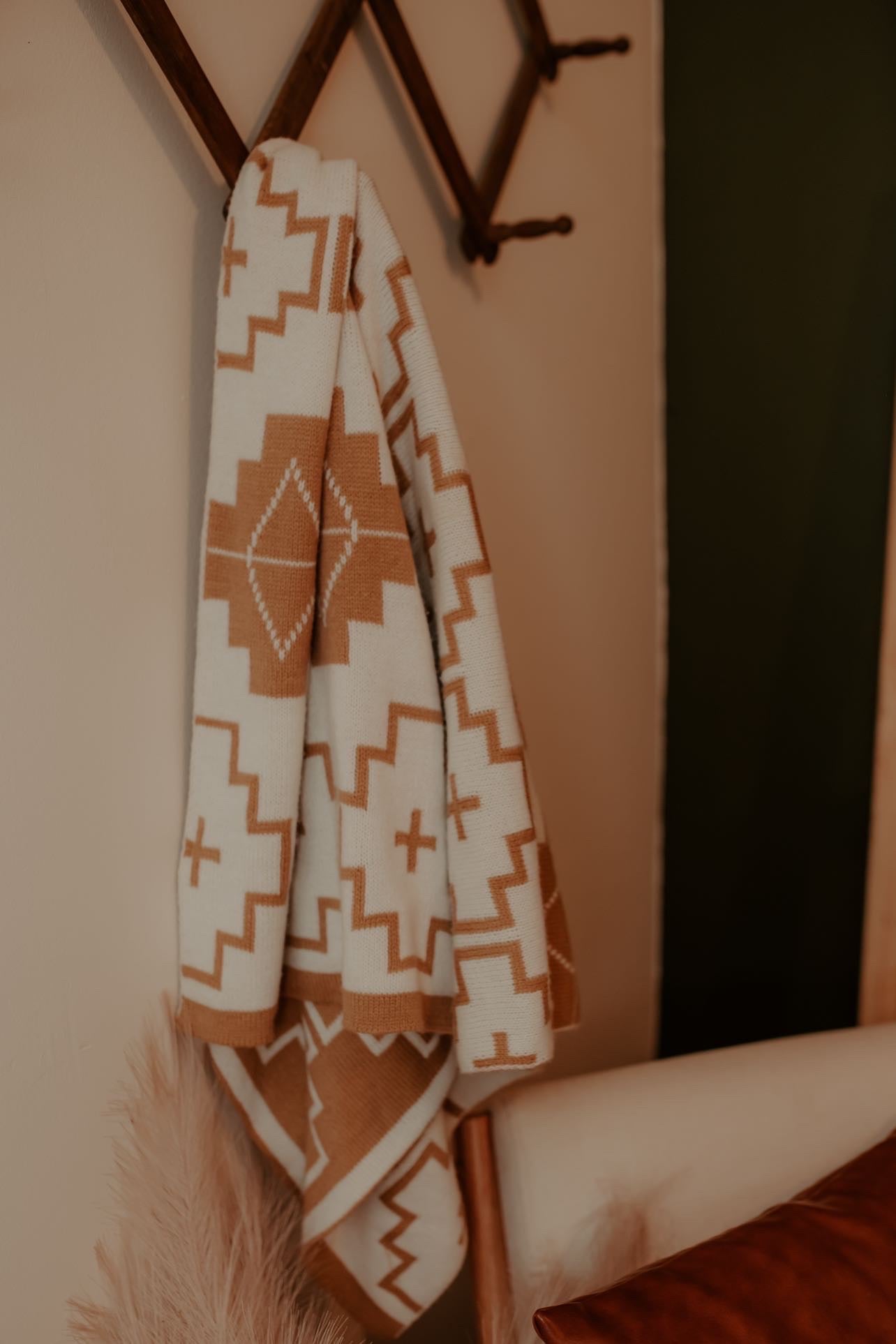 30x40 BABY TAN TERLINGUA BLANKET