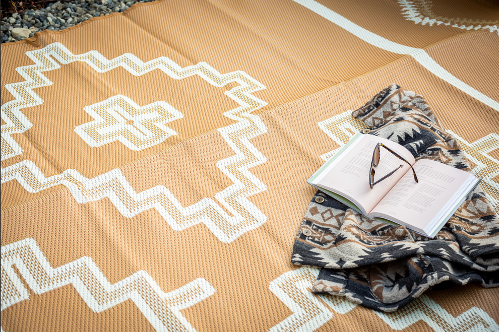 RANCH RUGS - 9ft x 12ft - ALPINE - Tan + Ivory – WesternGrande